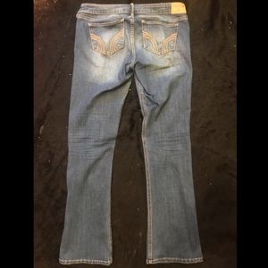 Size 11 Hollister boot cut jeans